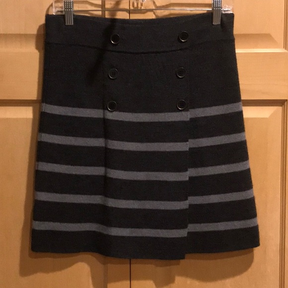 LOFT Dresses & Skirts - LOFT skirt